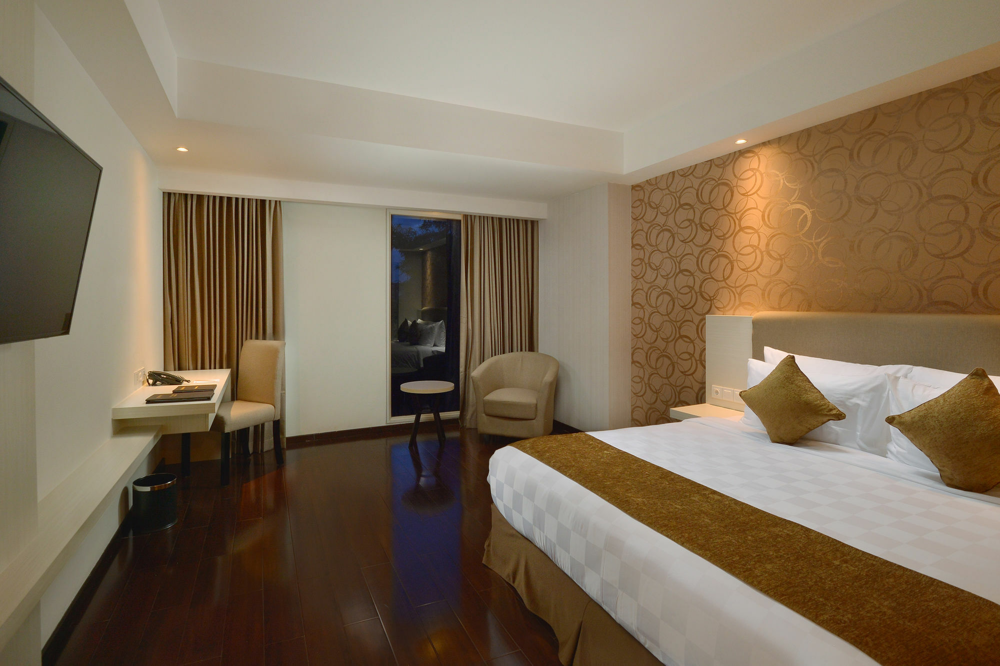 Platinum Adisucipto Hotel & Conference Center Kalasan Zewnętrze zdjęcie