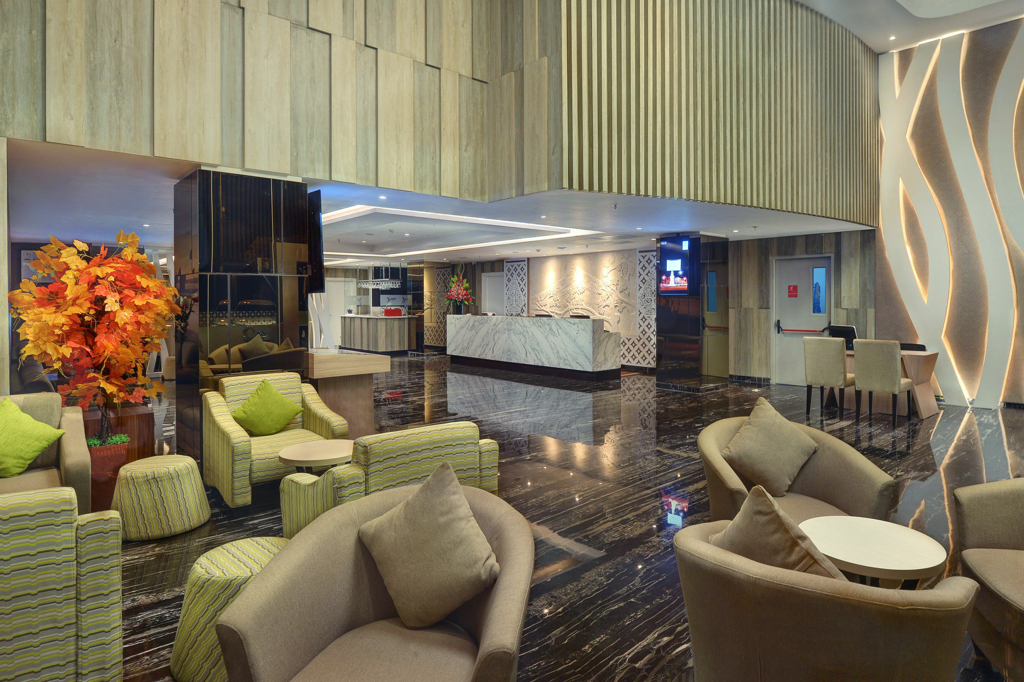 Platinum Adisucipto Hotel & Conference Center Kalasan Zewnętrze zdjęcie